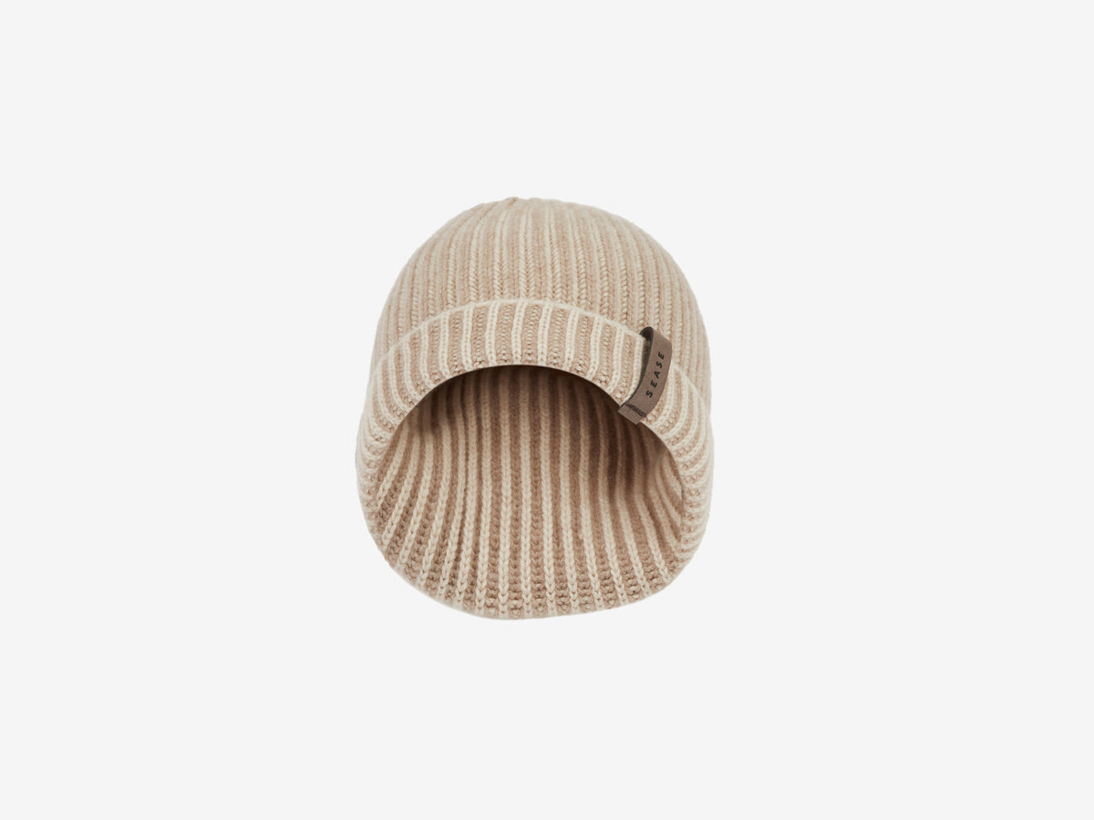 x Dinghy Beanie